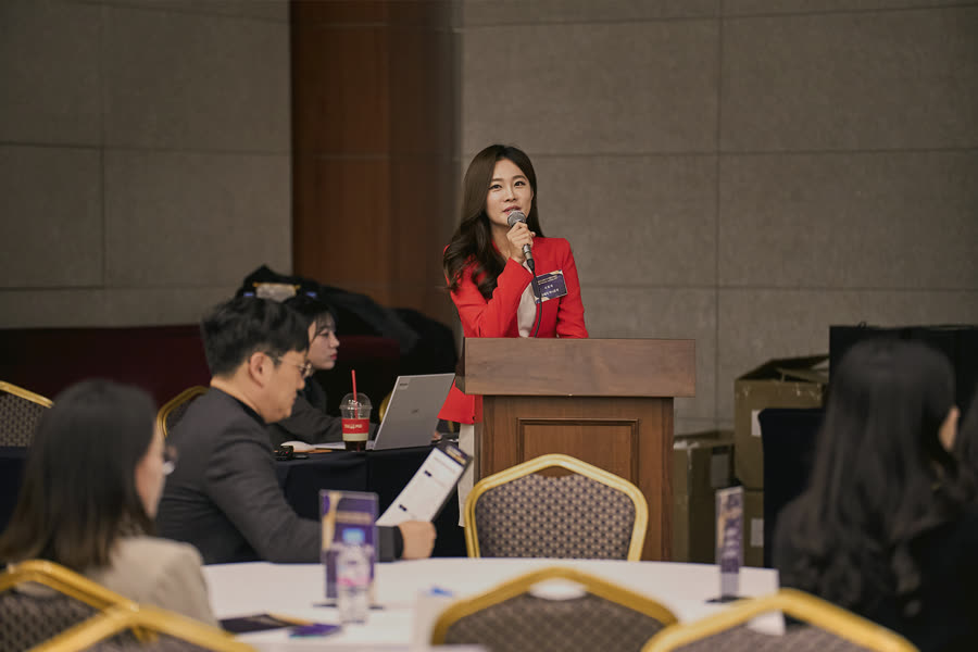 시상식 진행자